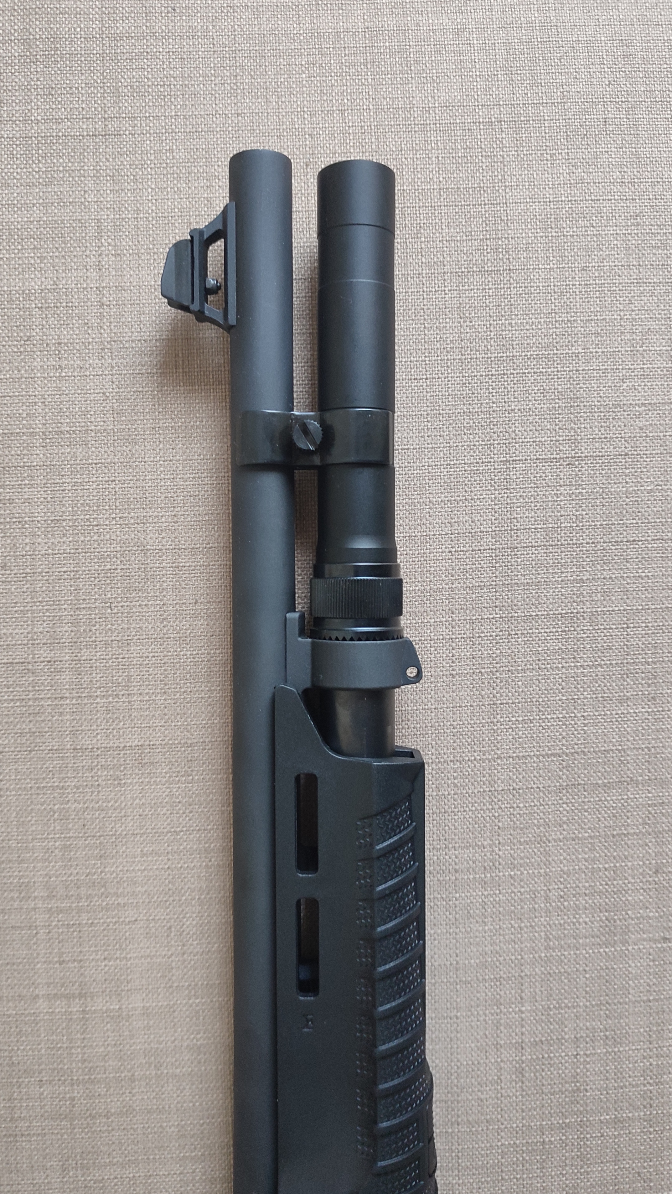 MTk3MTI3Mg.jpg