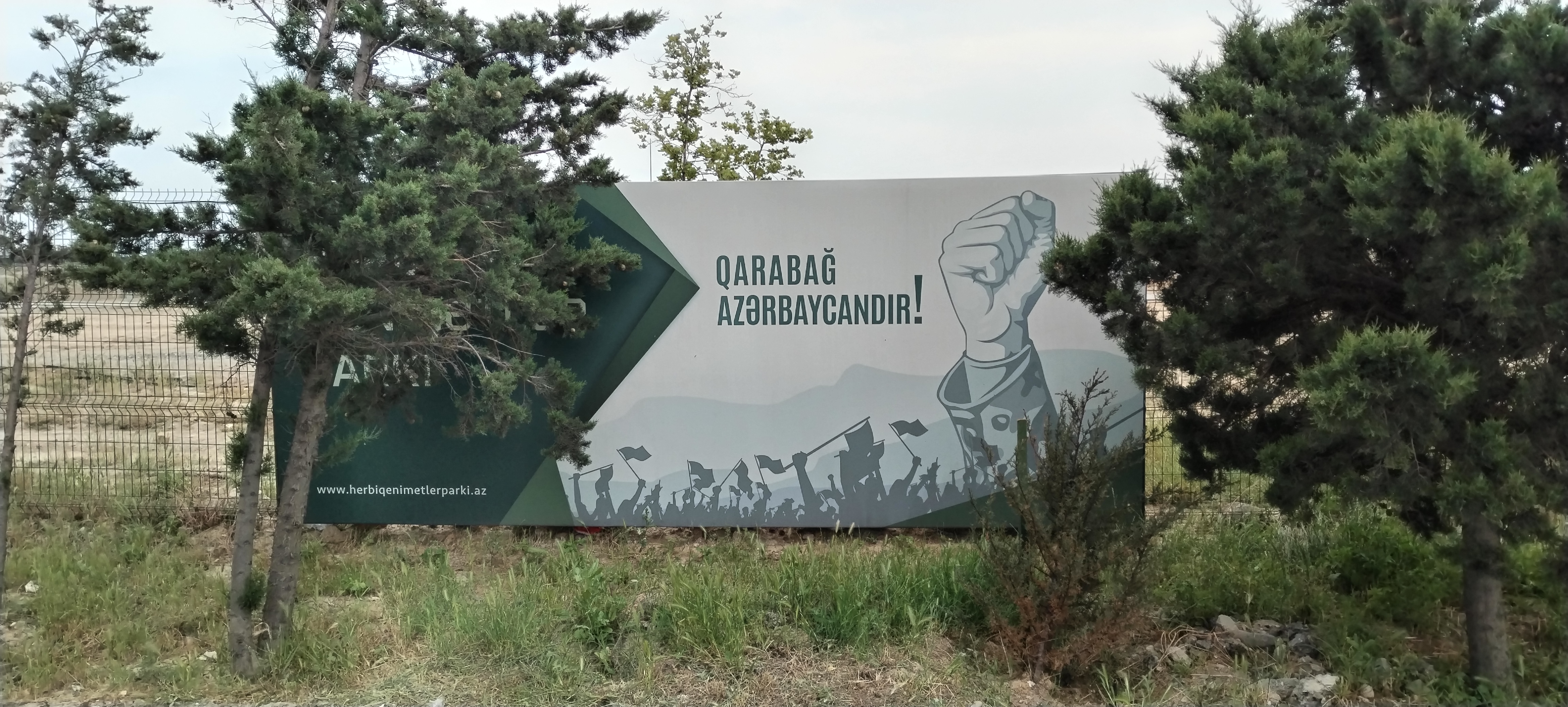 MTkzNDkwMg.jpg