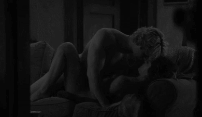 915_9b45490d4bcb.gif
